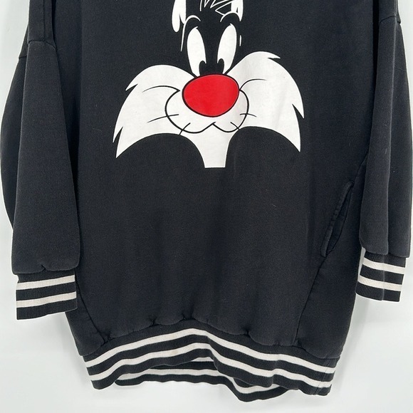 H&M Looney Tunes Sylvester Black with Black and White Stripe Sweatshirt‎ Size XS - Picture 3 of 11